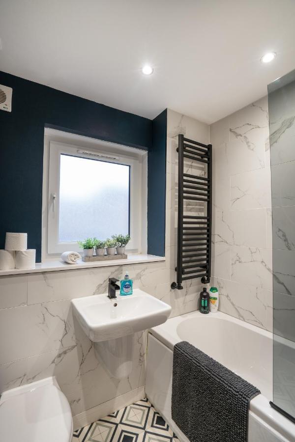 Modern 2Bed Apartment-Free Parking Edimburgo Exterior foto
