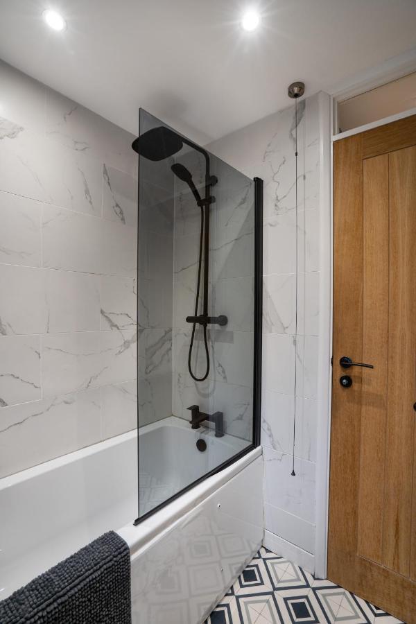 Modern 2Bed Apartment-Free Parking Edimburgo Exterior foto